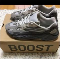 アディダス イージーブースト700 V2 テフラ