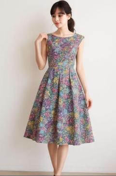 新品　TOCCA トッカワンピース　PRIMAVERA ドレス リバティ2 TOCCA トッカ ワンピース リバティ 花柄 花柄 半袖 2 : ブランド