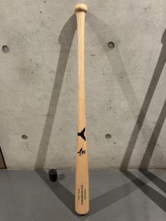 ヤナセ 硬式木製バットの中古/未使用品 - メルカリ ベストセラー Yanase 【プレミア】ヤナセ 硬式木製バット 906g 84cm バット