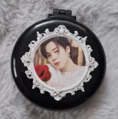 BTS ジミン 額縁 BTS Jimin ジミン 額縁 の通販 by co shop｜ラクマ