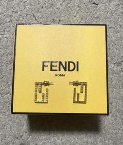 極美品 箱付きFENDI フェンディロゴグラフィ ピアス