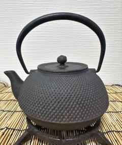 南部照光堂造　アラレ　南部鉄瓶　南部鉄器　鉄瓶 Amazon.co.jp: 南部照光堂名人心斎造 15型アラレ 南部鉄瓶