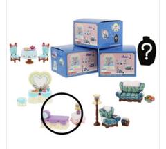 ディズニー　ミニー　ミニチュア 💜🤍💜🤍 ディズニーで買える ランダムのフィギュア ミニー