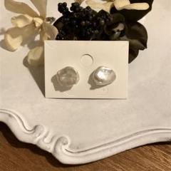新品未使用 バロックパールのピアス 変形パール ピアス