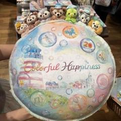 カラフルハピネス　クッション Amazon.co.jp: ぬいぐるみ クッション ダッフィー＆フレンズ