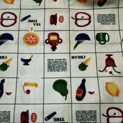 外国風＊食べ物柄の生地/はぎれ＊100×106cm( 切り取りあり)