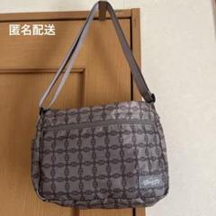 ginza maggy 超軽量 6ポケットショルダーバッグBook│宝島社の