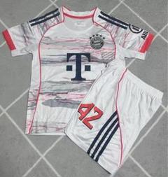 150cm キッズ　サッカー ユニフォーム　バイエルン 子供用