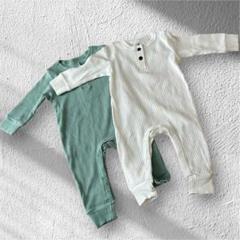 男の子女の子ロンパース 長袖 2枚 前開き 80～90cm