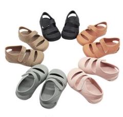 丸洗い可能　新品　キッズ　サンダル