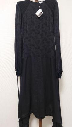 ロエベ 最高級 ワンピース マキシ丈 ロングドレス ブラック 黒 未使用 ロエベ 最高級 ワンピース マキシ丈 ロングドレス ブラック 黒