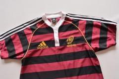限定完売!アディダス✕早稲田大学ラグビー部ユニフォーム 125周年稲穂海老茶 M