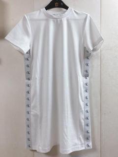 極美品！Calvin Klein (カルヴァンクライン)ホワイトワンピース