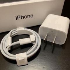 純正品「USB C-Lightningケーブル／18W USB-C電源アダプタ」