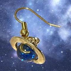 宇宙テーマの惑星デザインピアス(片耳用)2点セット