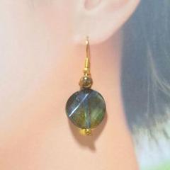 005 ☆グリーンラウンド型ドロップピアス☆