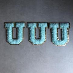 ⭐チェニールレターUパッチ 大サイズ 金グリッター 刺繍パッチ 衣類 靴 帽子