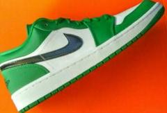 NIKEナイキ AIR JORDANエアジョーダン1 low グリーン
