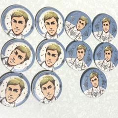 進撃の巨人 新宿マルイアネックス ホワイトコーデ 缶バッジ