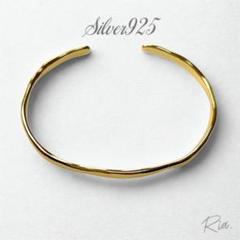 ⭐︎新品⭐︎未使用⭐︎CAROLINA BUCCI ゴールドバングル　K18 2025年最新】k18 バングルの人気アイテム - メルカリ