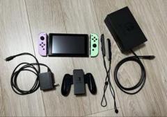 Nintendo Switch 本体 ＋付属品 ※ジョイコンほぼ新品