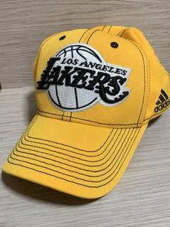 【廃盤】LOS ANGELS LAKERS adidas キャップ S/M 刺繍 廃盤】LOS ANGELS LAKERS adidas キャップ S/M 刺繍 - メルカリ