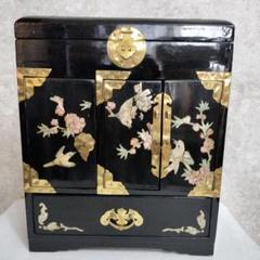 螺鈿花鳥模様の小箪笥　宝石入れ（エコメルカリ便限定） 螺鈿花鳥模様の小箪笥 宝石入れ（エコメルカリ便限定） - メルカリ