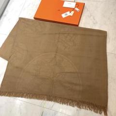 HERMES ニューリブリス 大判ストール カシミヤ シルク クラフト ベージュ m91573245592_1.jpg?1717473598