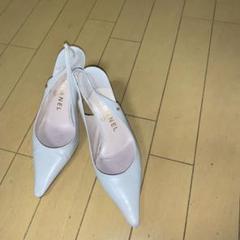 シャネルのパンプス