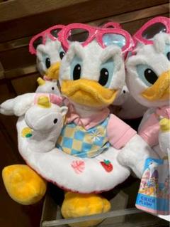 2025年最新】上海ディズニー限定ドナルドダックの人気アイテム