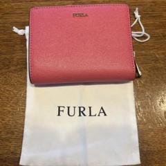 FURLA 二つ折り財布 ピンク 値下げしました✨✨ フルラ 二つ折り財布 財布 レディース カメリア スモール バイ