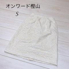 【美品】オンワード　膝丈 花柄 台形スカート　ウエストゴム　アイボリーa743