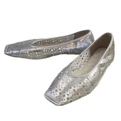 【完売】LE TALON ルタロン カットワークパンプス　23.5 完売】LE TALON ルタロン カットワークパンプス 23.5