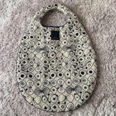 新品未使用　タグ付き　ミナペルホネン　エッグバッグ　リネン　花　鳥　刺繍　バッチ 新品未使用 タグ付き ミナペルホネン エッグバッグ リネン 花 鳥