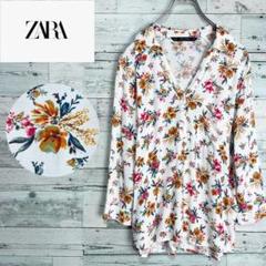 ザラ　ZARAオープンカラープルオーバーブラウス　フラワー柄　花柄　Mサイズ