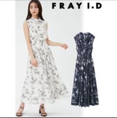 FRAY I.D クリーンフラワー ロングワンピース ネイビー FRAY I.D クリーンフラワー ロングワンピース ネイビー - メルカリ