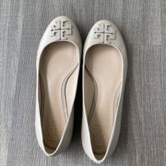 未使用級トリーバーチ白ローファー24