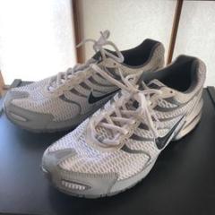 ナイキ ランニングシューズ スニーカー