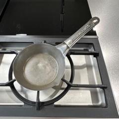 【米国製】15cmカウボーイフライパン PITTSBURG.C.M.CO 2/2 米国製】15cmカウボーイフライパン PITTSBURG.C.M.CO 2/2 - メルカリ