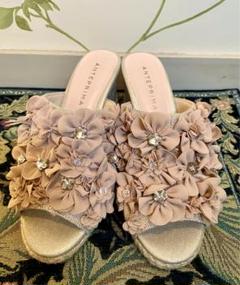 ANTEPRIMA アンテプリマ　22  ミュール　ベージュ　花　ウエッジ ANTEPRIMA アンテプリマ 22 ミュール ベージュ 花 ウエッジ