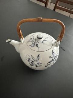Amazon.co.jp: CLAMP原画展 記念飾り皿 R 青 瑞昭窯 : ホーム