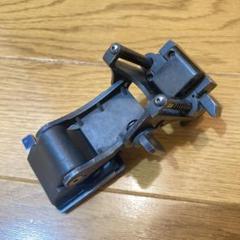 未使用品　米軍　実物 AN/PVS-14 ウェポンマウント　送料無料　① Z&Z WCIタイプ PVS-14 J-アーム マウントアダプター PVS-14用