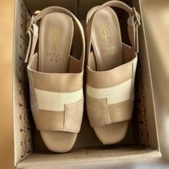 あしながおじさん　ベージュ スリングバックサンダル 高ヒール　厚底