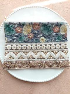 【1点限定】インド刺繍リボンポーチ　透けてるポーチ