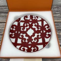 HERMES プレート　未使用品 未使用 エルメス HERMES プレート ホワイト リズム スクエア