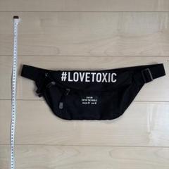 #LOVETOXIC ボディバッグ ブラック