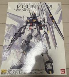 MG 1/100 νガンダム Ver.kaのサムネイル