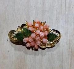 天然桃本珊瑚玫瑰花翡翠葉可愛いブローチ（s532）