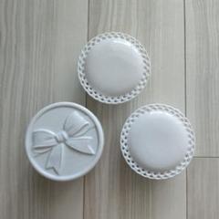 【値下げ】ポーセラーツ　白磁　陶器　リボンボックス　珍しい　可愛　3点
