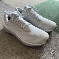 HOKAONEOE M CAVU 3 26.5cm